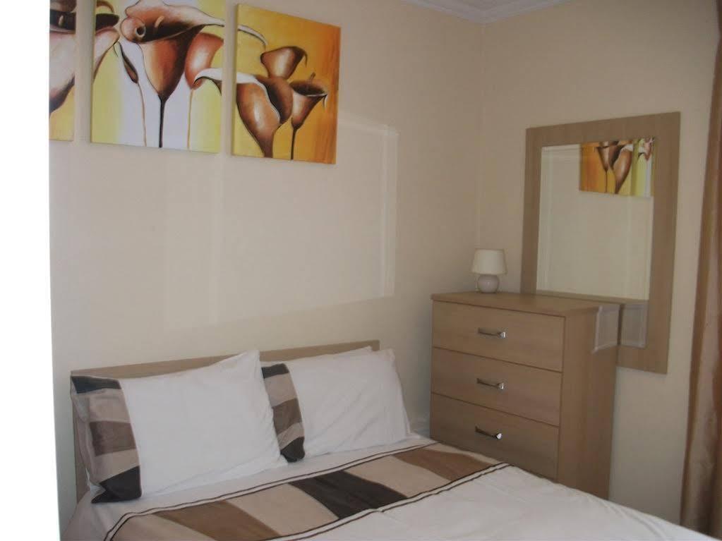 Seaspray Guest House Weymouth Buitenkant foto