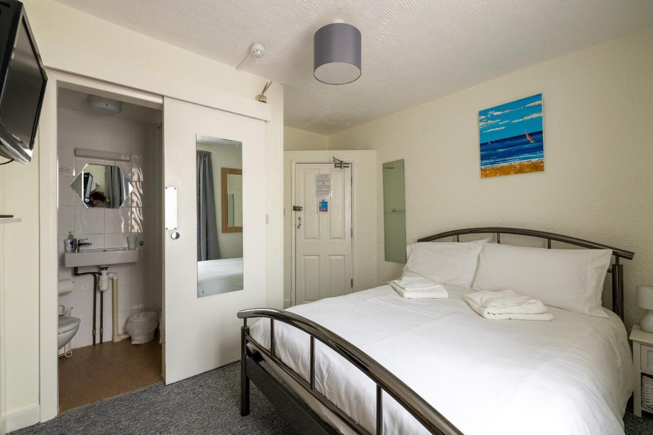 Seaspray Guest House Weymouth Buitenkant foto