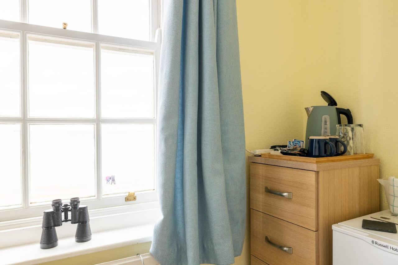 Seaspray Guest House Weymouth Buitenkant foto