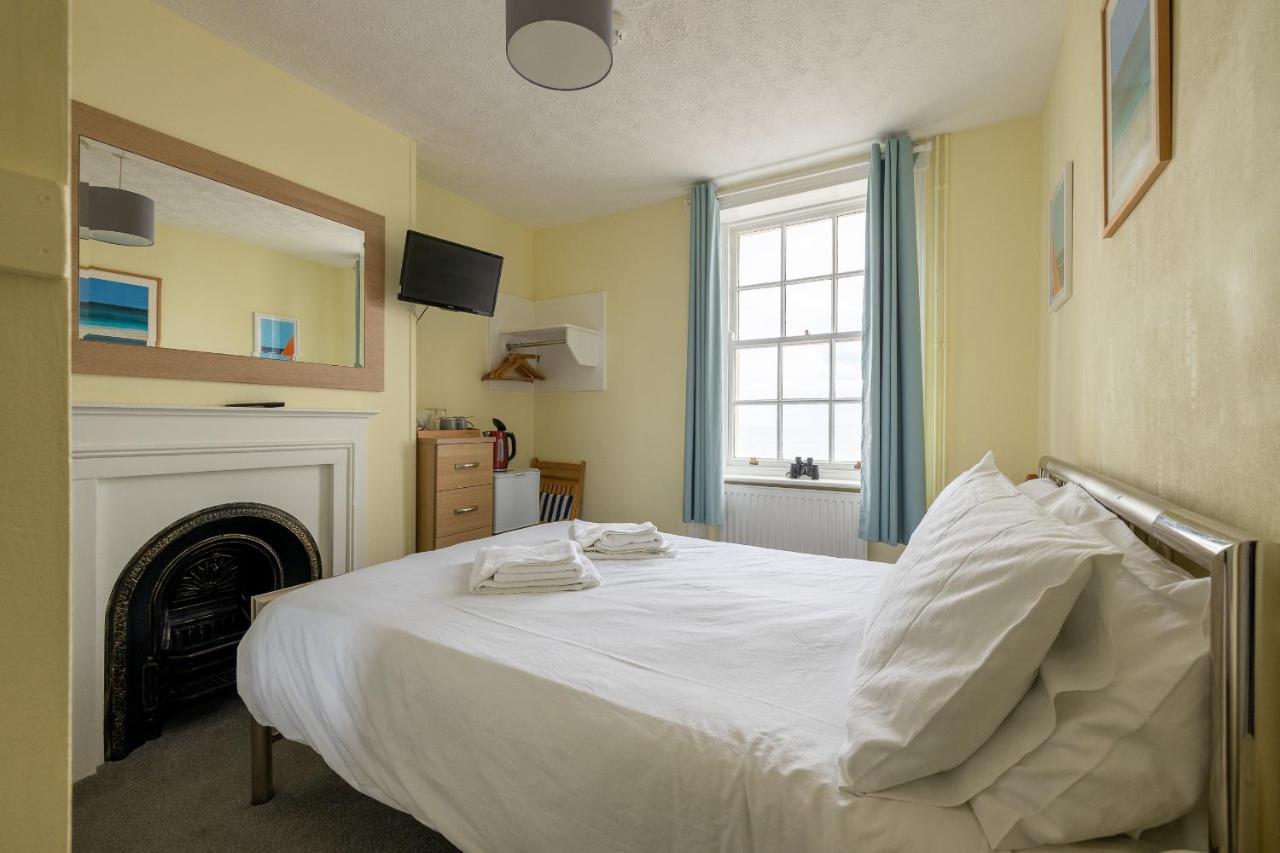 Seaspray Guest House Weymouth Buitenkant foto